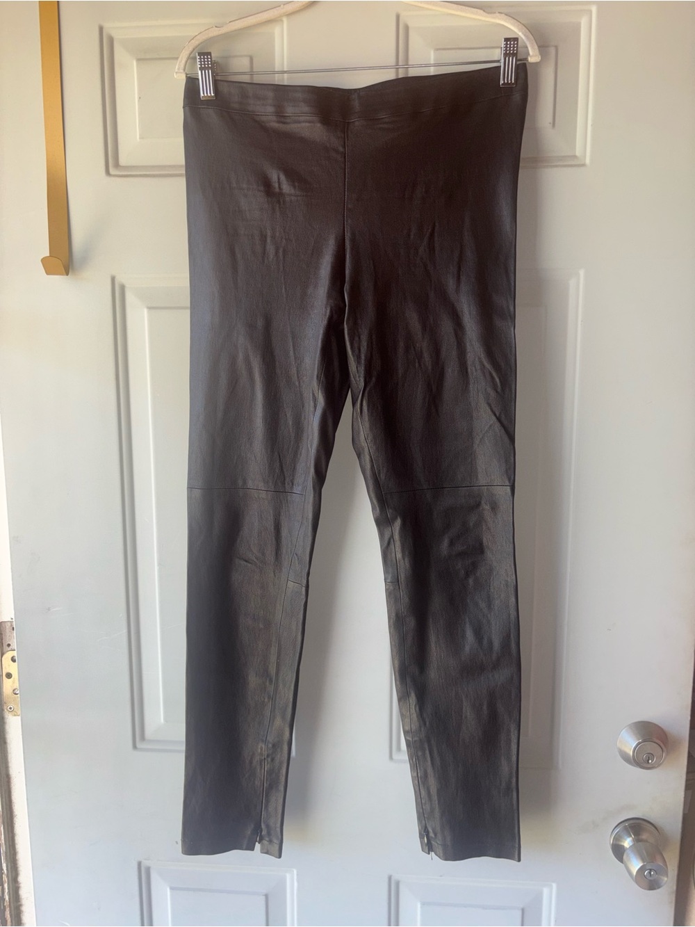 Vince black leather pants size M